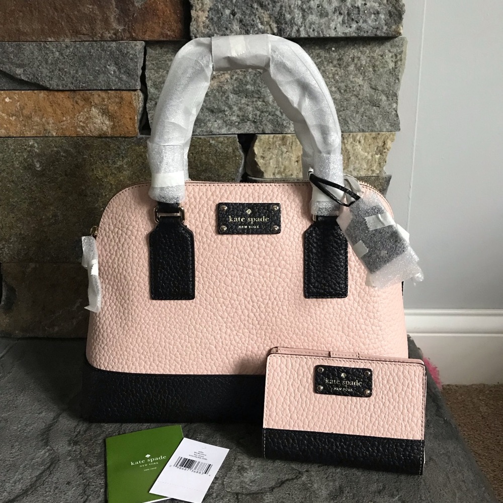 🎈SALE🎈NWT Kate Spade Bay Street Set - Picture 2 of 8